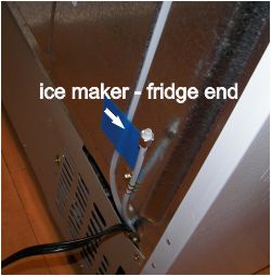 https://www.easy-do-it-yourself-home-improvements.com/images/install_ice_maker_fridge_end.jpg